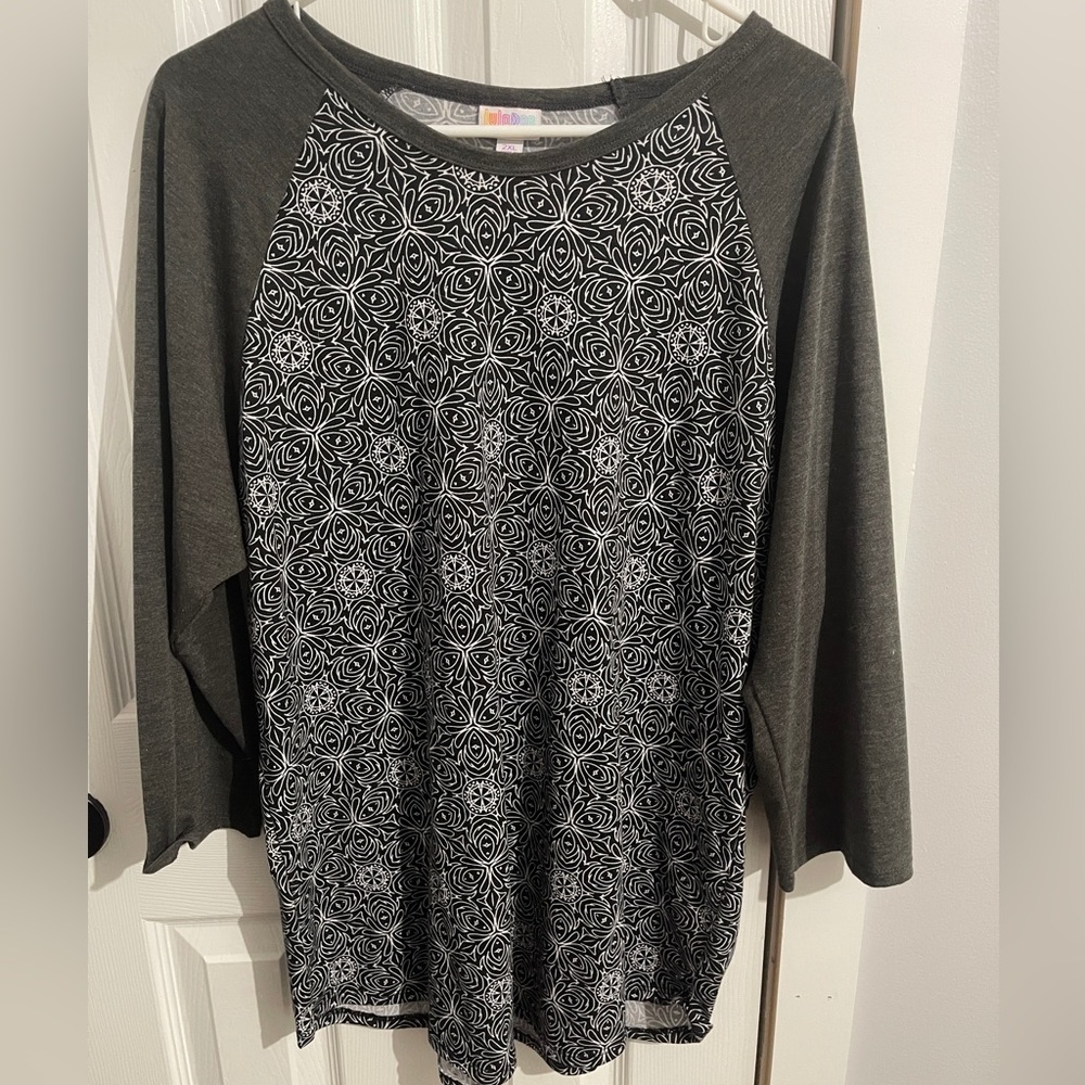 Lularoe top- BNWOT